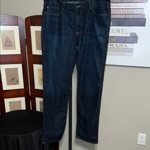 Mint condition Lucky Brand Dark Wash Jeans 363 vintage straight